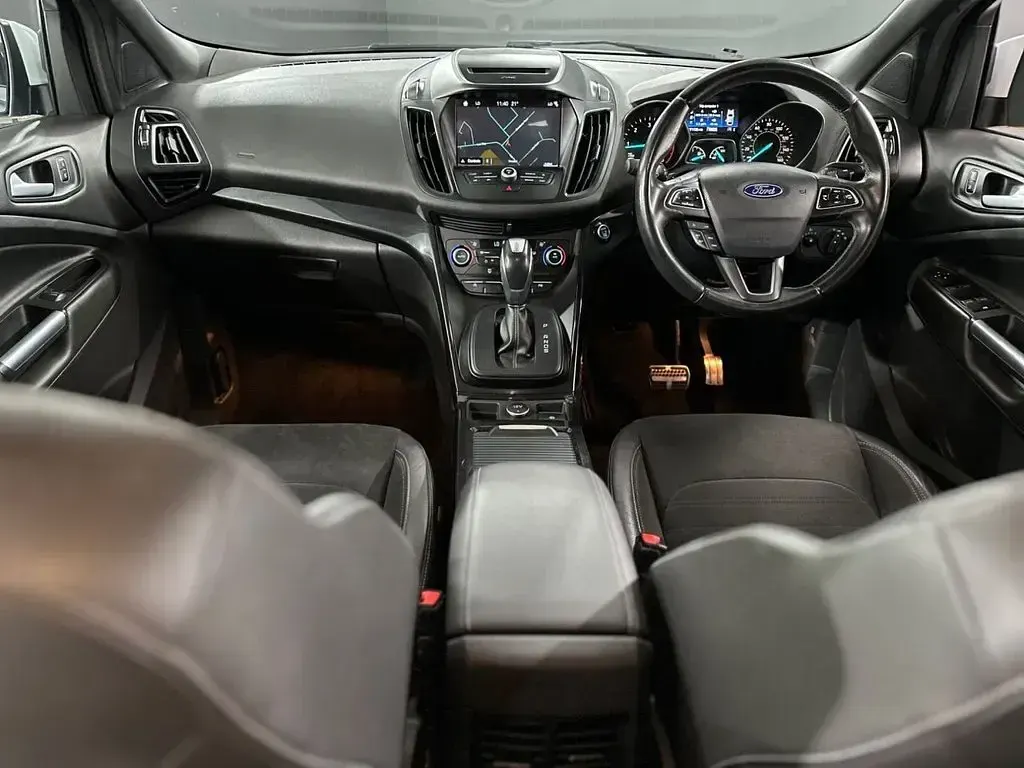Used Ford Kuga ST-Line 180 HP (132 kW) 2018 White SUV