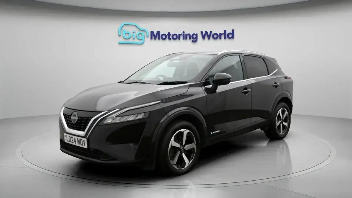 Used Nissan Qashqai N-Connecta 190 HP (139 kW) 2023 Black SUV