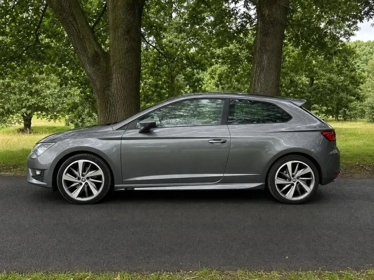 Used Seat Leon FR 125 HP (91 kW) 2016 Grey Hatchback