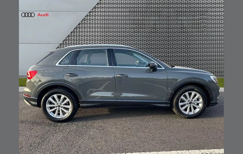 Used Audi Q3 Sport 147 HP (108 kW) 2024 Other SUV