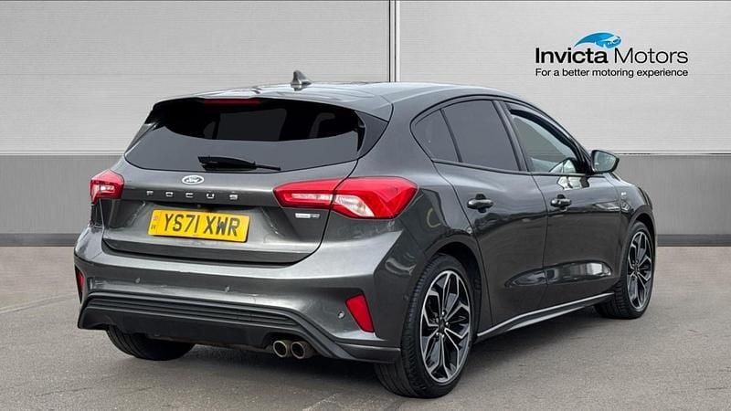 Used Ford Focus ST-Line X 155 HP (114 kW) 2022 Grey Hatchback