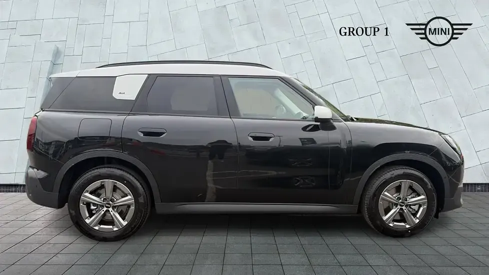 New Mini Countryman 215 HP (158 kW) 2026 Black SUV
