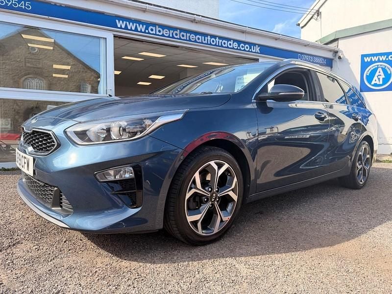 Used Kia Ceed 2019 Blue Hatchback