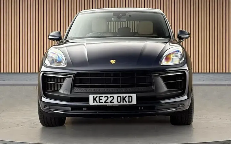 Used Porsche Macan 441 HP (324 kW) 2025 SUV