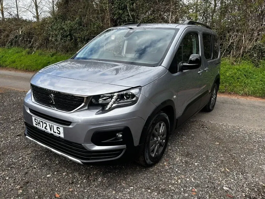 Used Peugeot Rifter Allure 2023 Grey MPV