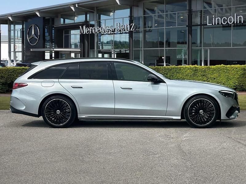 Used Mercedes E300 Urban 313 HP (230 kW) 2025 Metallic paint hightech silver Estate