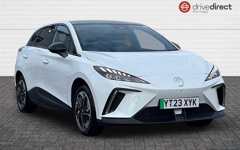 Used 2025 MG MG4 EV Trophy Hatchback | £15,499 (Super price) - Image 1/4