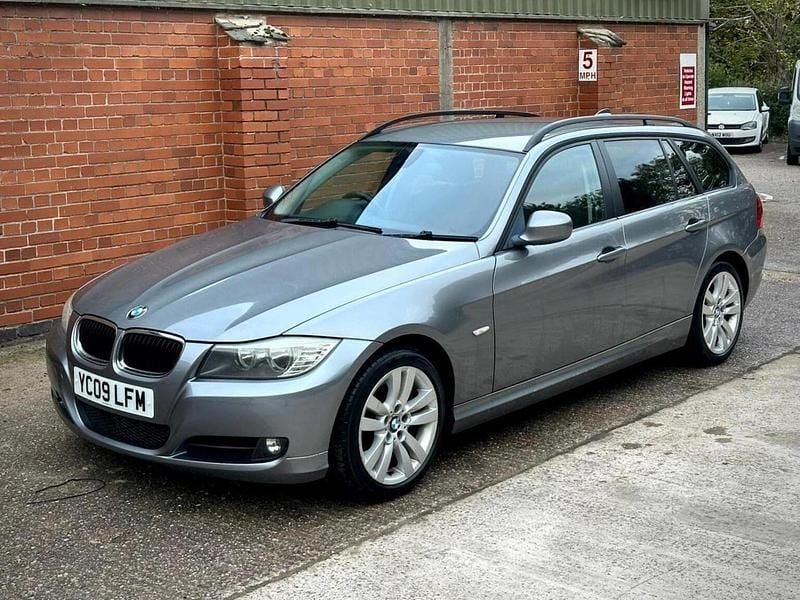 Grey Used 2009 BMW 320 Performance Estate | £4,495 (Fair price) - Image 1/4