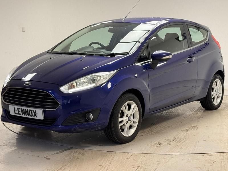 Used Ford Fiesta Zetec 2015 Blue Hatchback