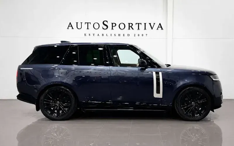 Used Land Rover Range Rover 510 HP (375 kW) 2023 Mauve/purple SUV