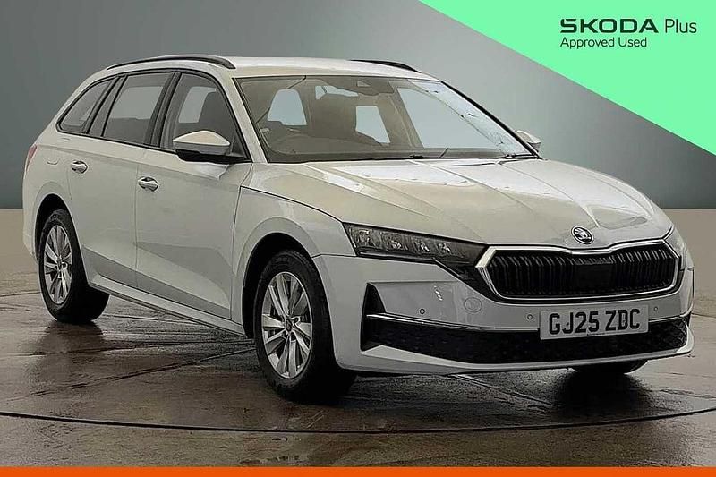 Used Skoda Octavia SE Technology 113 HP (83 kW) 2025 Moon white metallic Estate