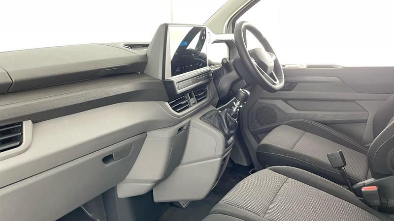 Ny VW Transporter 2025 Grå Van