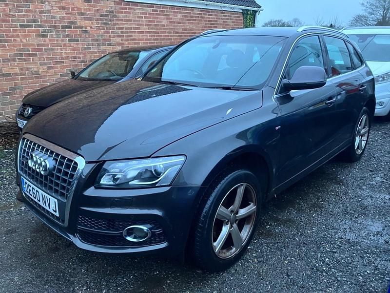 Grey Used 2011 Audi Q5 S-Line SUV | £2,995 (A bit pricey) - Image 1/4