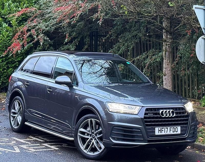Grey Used 2017 Audi Q7 S-Line SUV | £20,995 (A bit pricey) - Image 1/4