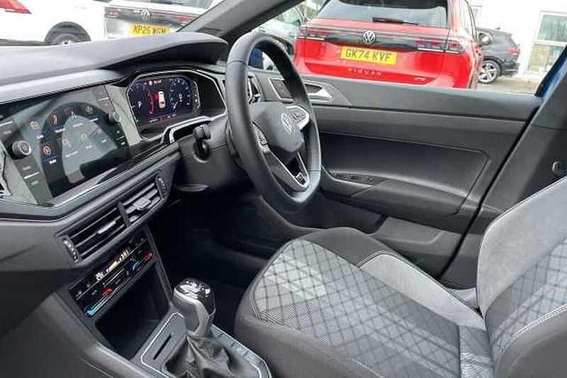 Used VW Polo 115 HP (84 kW) 2025 Hatchback