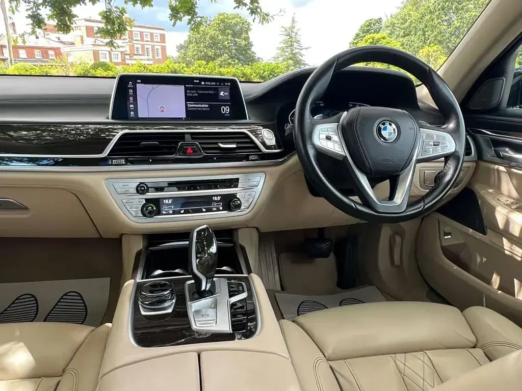 Used BMW 740 Comfort Edition 340 HP (250 kW) 2026 Black Sedan