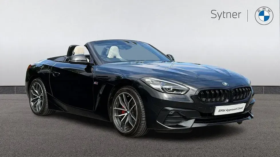 Used BMW Z4 Sport Line 194 HP (142 kW) 2019 Black Cabriolet