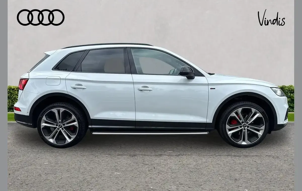 Used Audi Q5 Advanced 187 HP (137 kW) 2019 White SUV