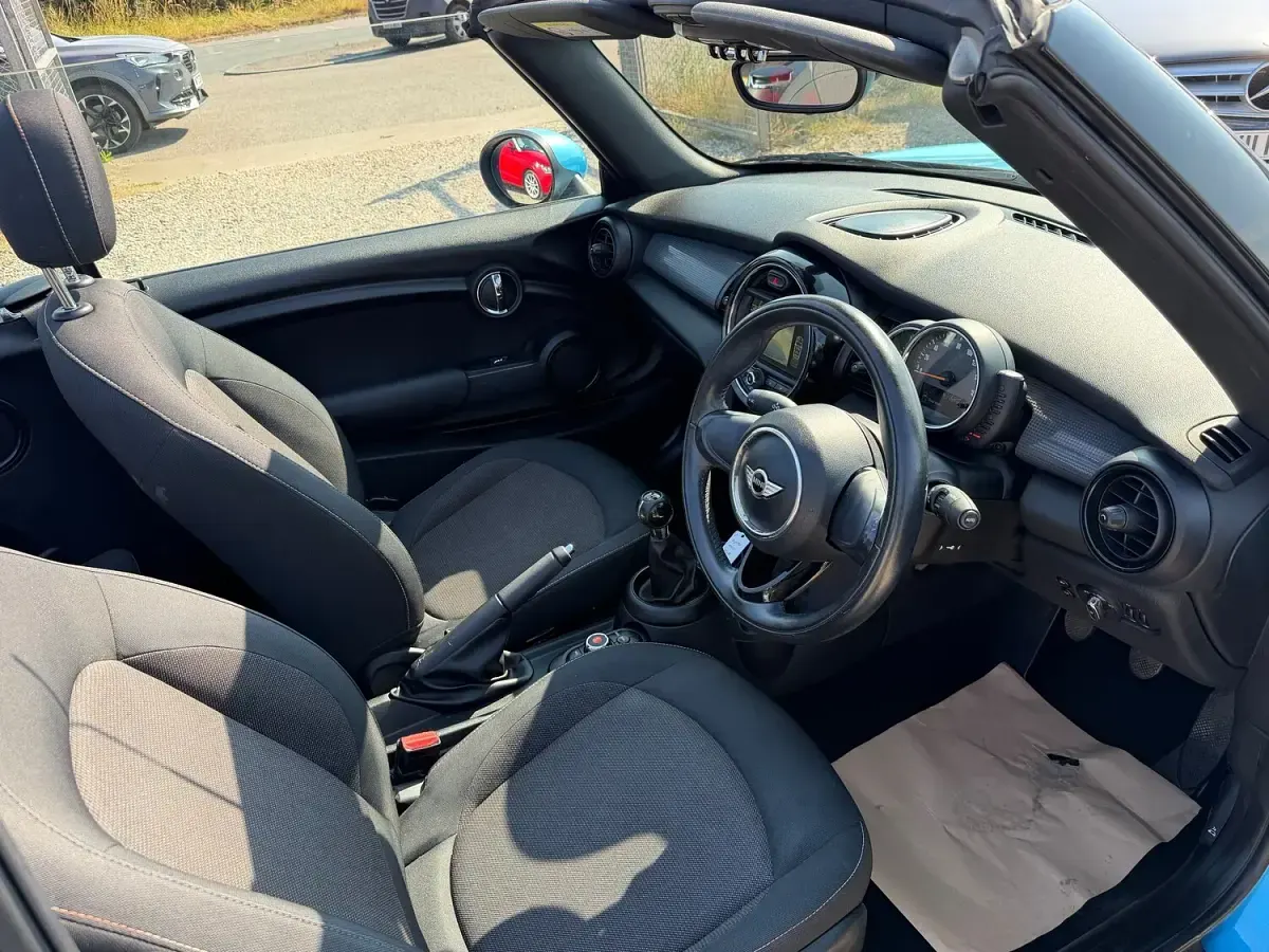 Used Mini Cooper Cabriolet 136 HP (100 kW) 2017 Blue Cabriolet