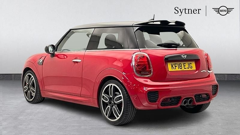 Used Mini John Cooper Works Hatch 228 HP (167 kW) 2018 Red Hatchback