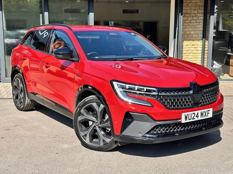 Flame red Used 2024 Renault Austral Techno Esprit Alpine SUV | £24,495 (Fair price) - Image 1/4