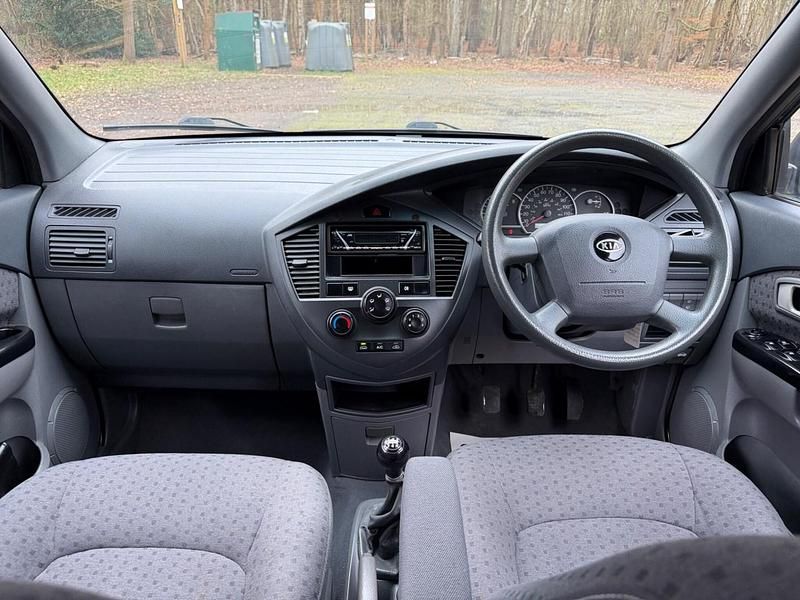 Used Kia Carens 144 HP (105 kW) 2007 Blue MPV