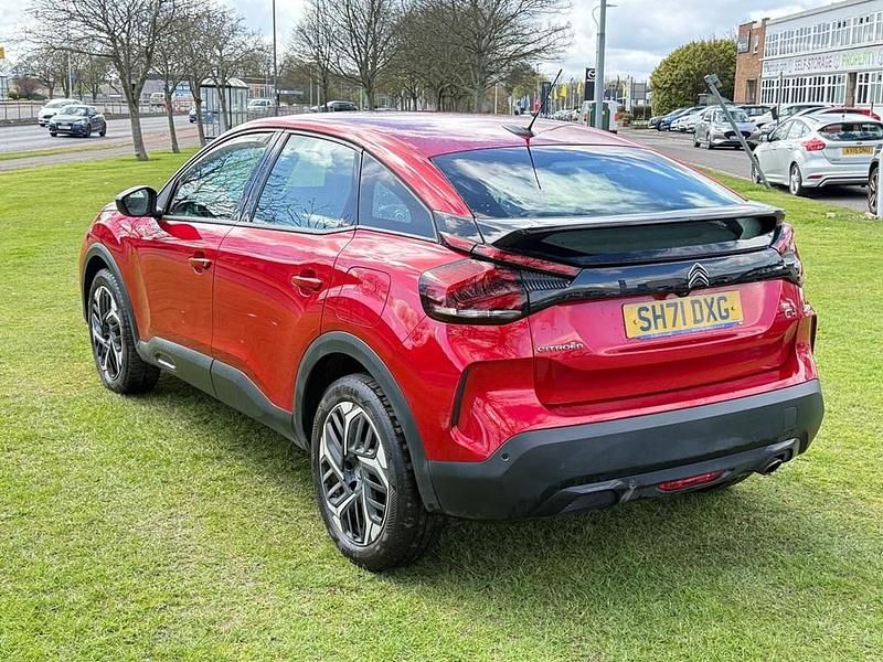 Used Citroën C4 130 HP (95 kW) 2021 Red Hatchback