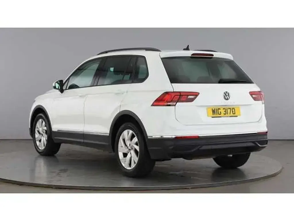 Used VW Tiguan Life 150 HP (110 kW) 2022 White SUV