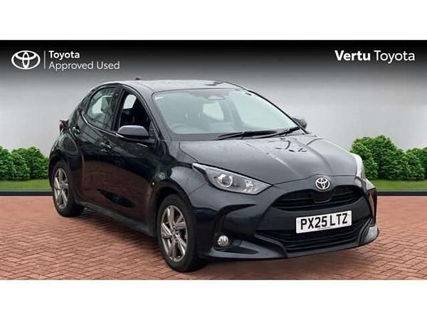 Used 2025 Toyota Yaris Hatchback | £18,662 - Image 1/4