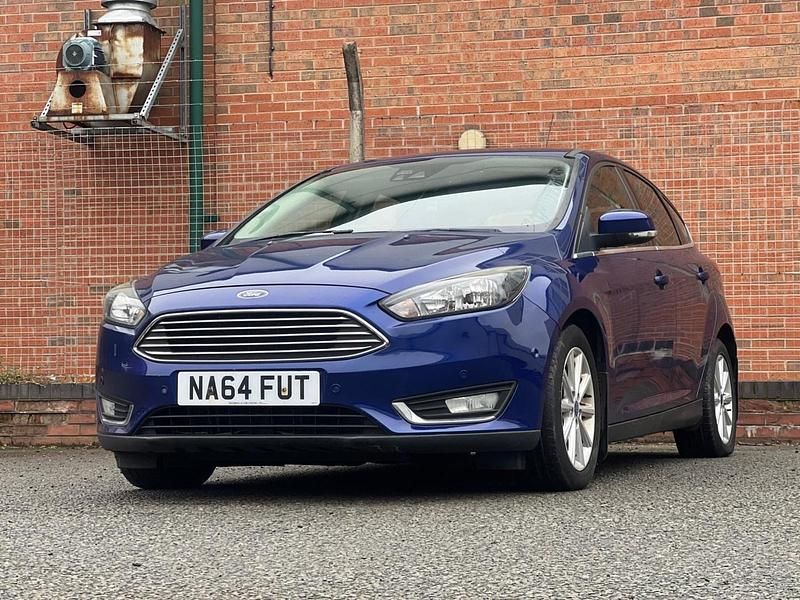 Blue Used 2014 Ford Focus Titanium Hatchback | £3,995 (Fair price) - Image 1/4