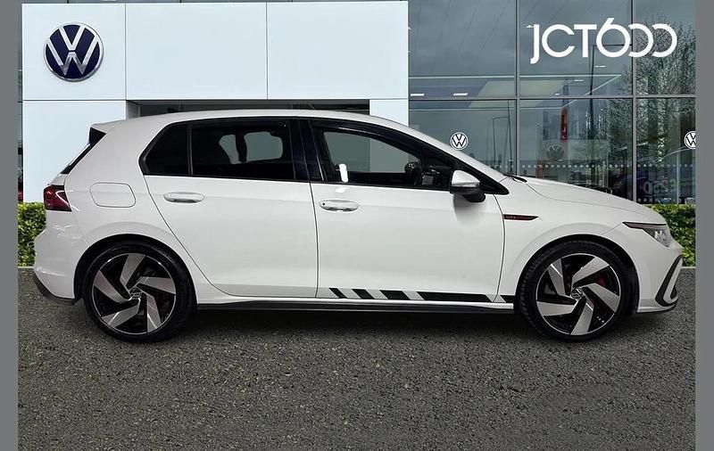 Used VW Golf VIII GTI 245 HP (180 kW) 2024 White Hatchback