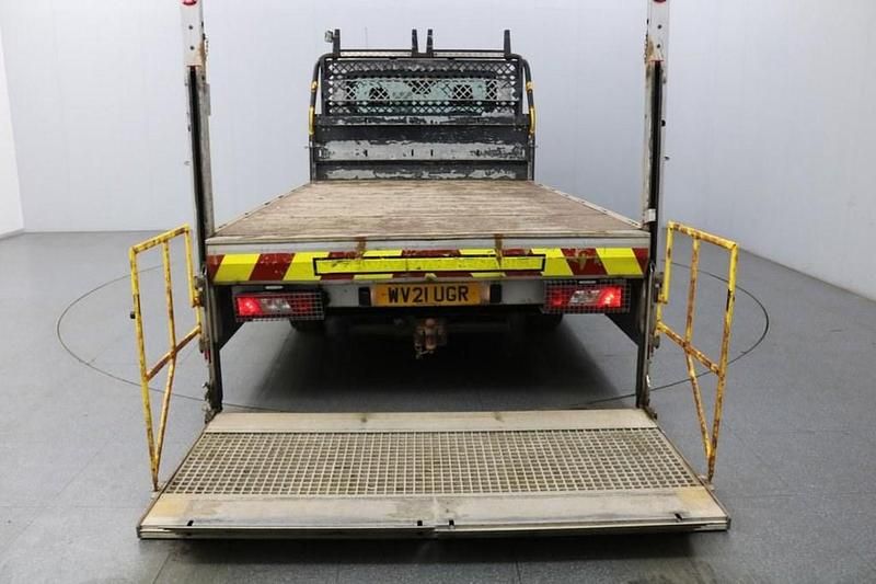 Used Ford Transit 130 HP (95 kW) 2021 Silver