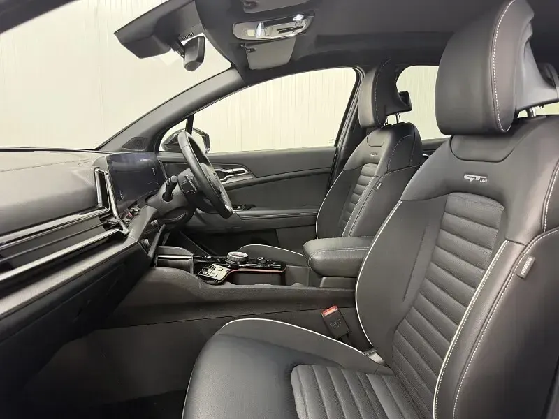 Used Kia Sportage GT-Line S 157 HP (115 kW) 2025 Silver SUV