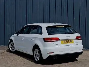 Used Audi A3 150 HP (110 kW) 2019 White Sedan