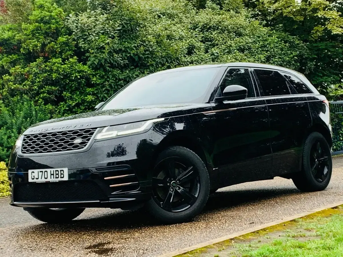 Used Land Rover Range Rover Velar R-Dynamic 236 HP (173 kW) 2020 Black SUV
