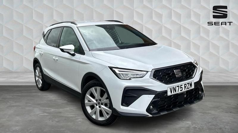 Used Seat Arona FR First Edition 113 HP (83 kW) 2026 White SUV