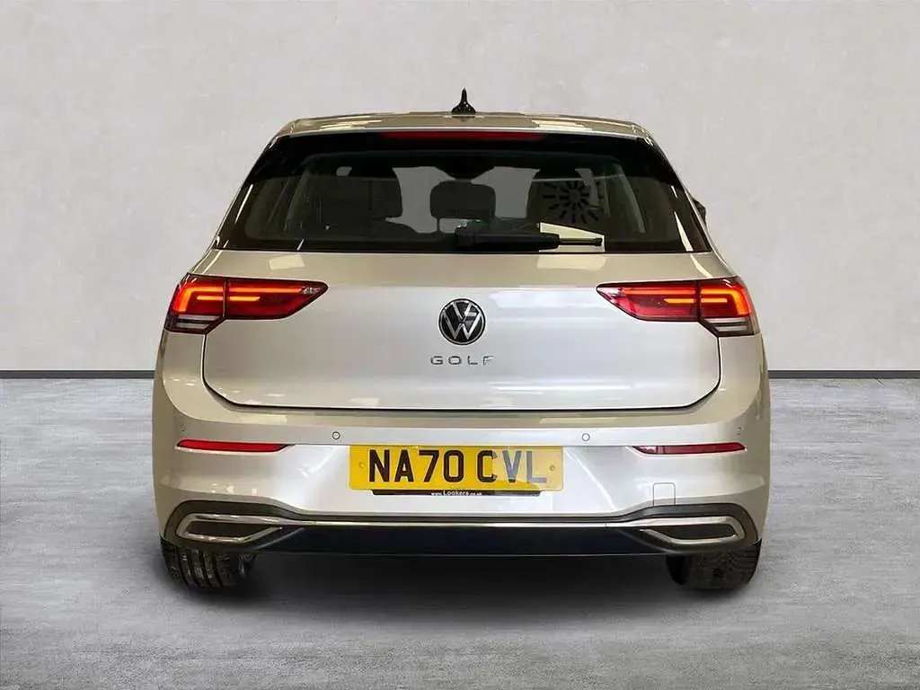 Used VW Golf VII Style 150 HP (110 kW) 2020 Silver Hatchback
