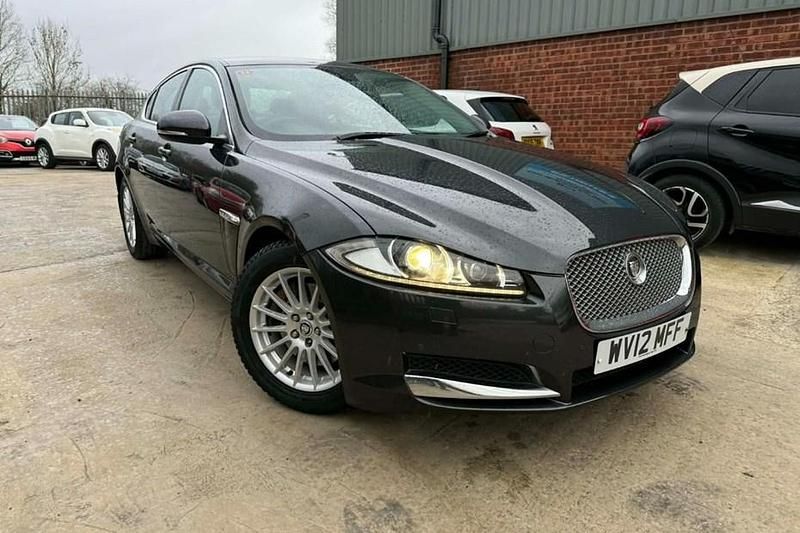 Used Jaguar XF Business Edition 163 HP (119 kW) 2012 Grey Sedan
