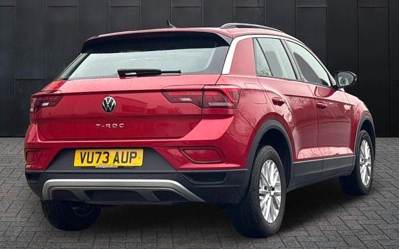 Used VW T-Roc Life 150 HP (110 kW) 2025 SUV