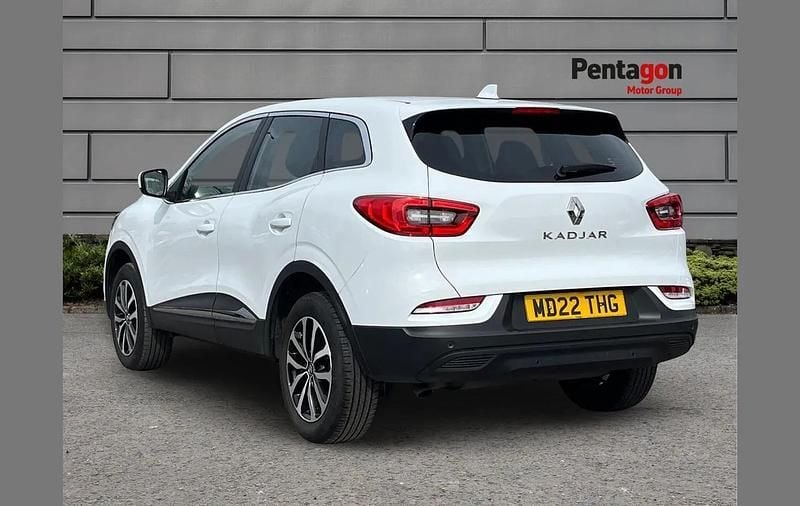 Usado Renault Kadjar Equilibre 138 HP (101 kW) 2022 Branco SUV