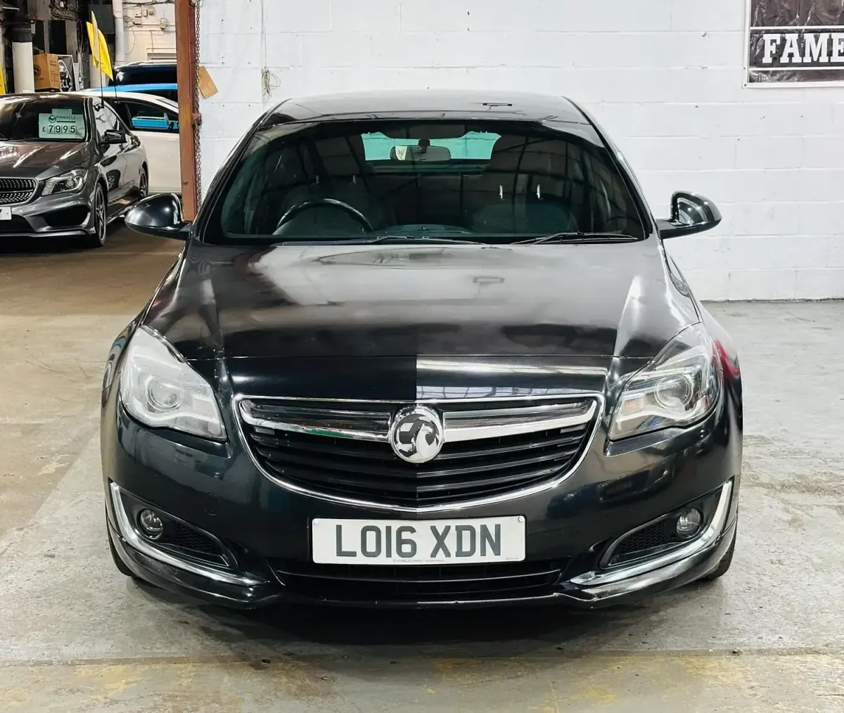 Used Vauxhall Insignia SRi 170 HP (125 kW) 2016 Black Hatchback