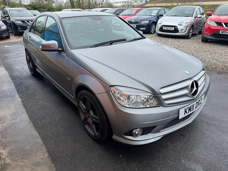Used Mercedes C250 204 HP (150 kW) 2011 Silver Sedan