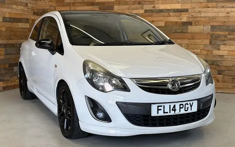 Used Vauxhall Corsa Edition 86 HP (63 kW) 2014 Hatchback
