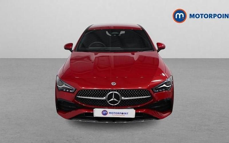 Used Mercedes CLA180 Executive 136 HP (100 kW) 2024 Red Sedan