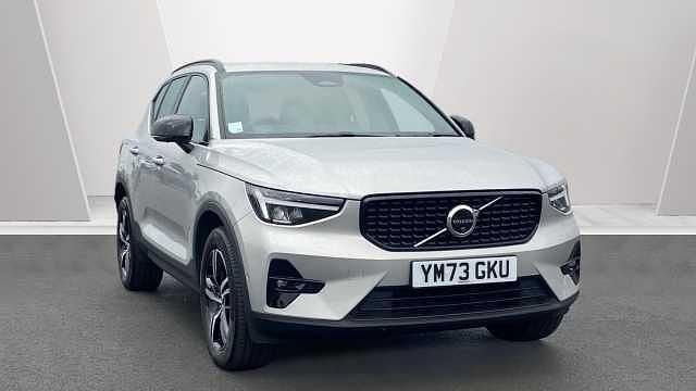 Used Volvo XC40 Plus 194 HP (142 kW) 2024 Silver SUV
