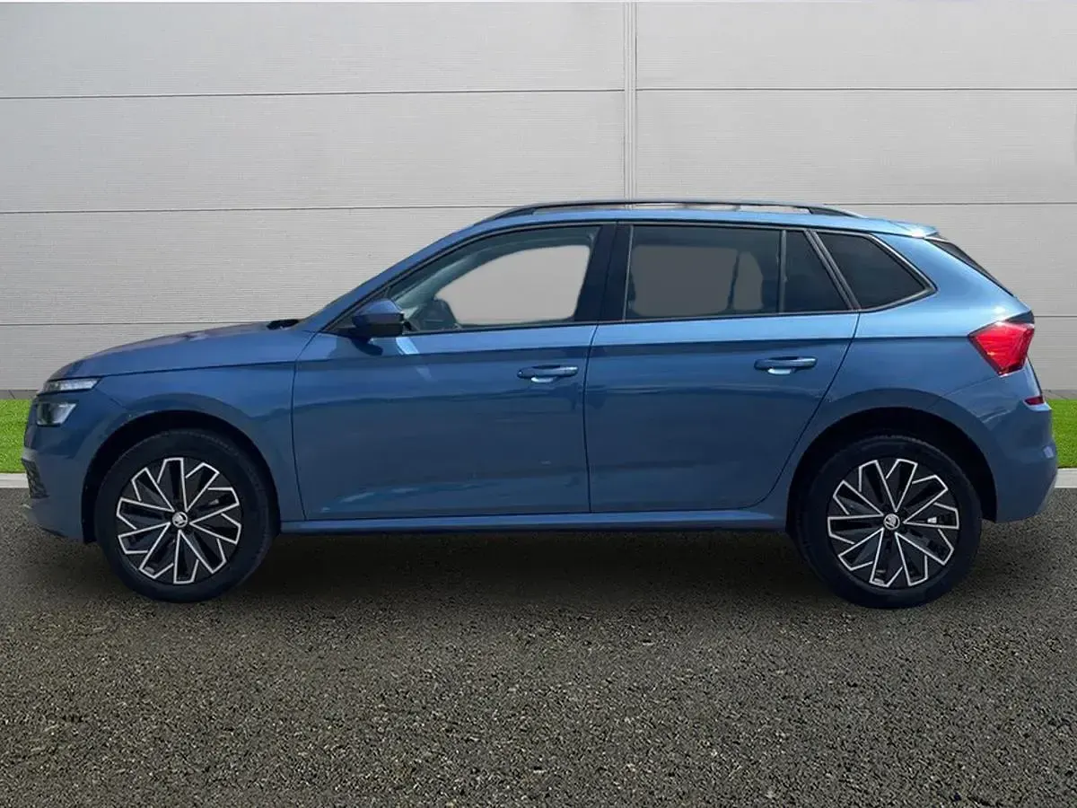 Used Skoda 110 R SE Drive 2021 Blue Hatchback