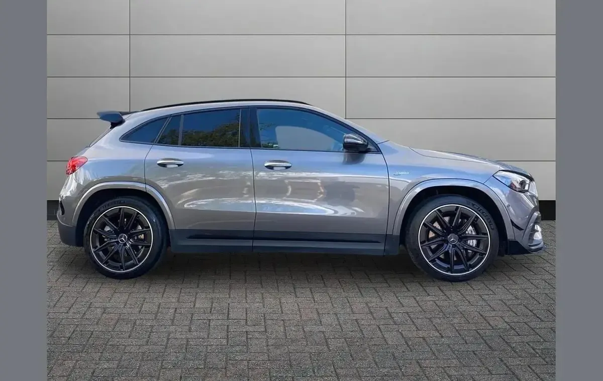 Used Mercedes GLA35 AMG Premium Plus 306 HP (225 kW) 2025 Grey SUV