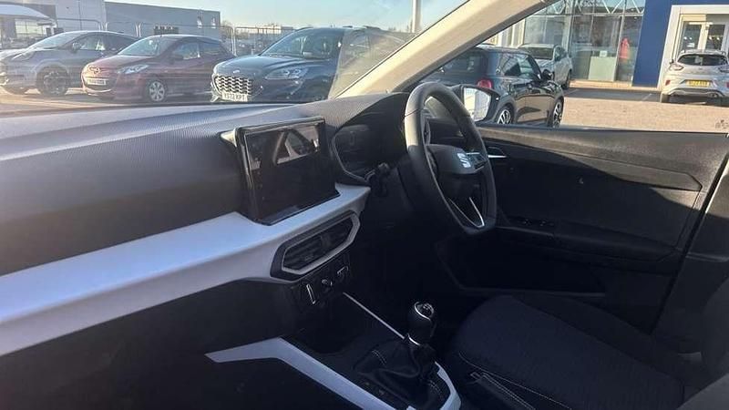 Used Seat Arona SE Technology 95 HP (69 kW) 2025 Grey SUV