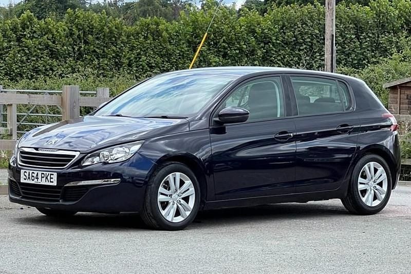 Używany Peugeot 308 Active 2014 Niebieski Hatchback