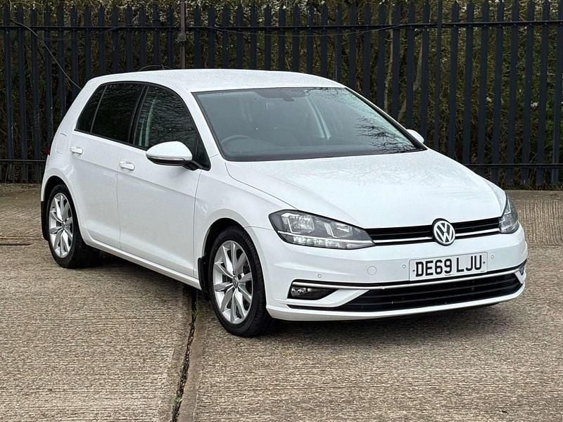 Used VW Golf VII GT 150 HP (110 kW) 2019 White Hatchback
